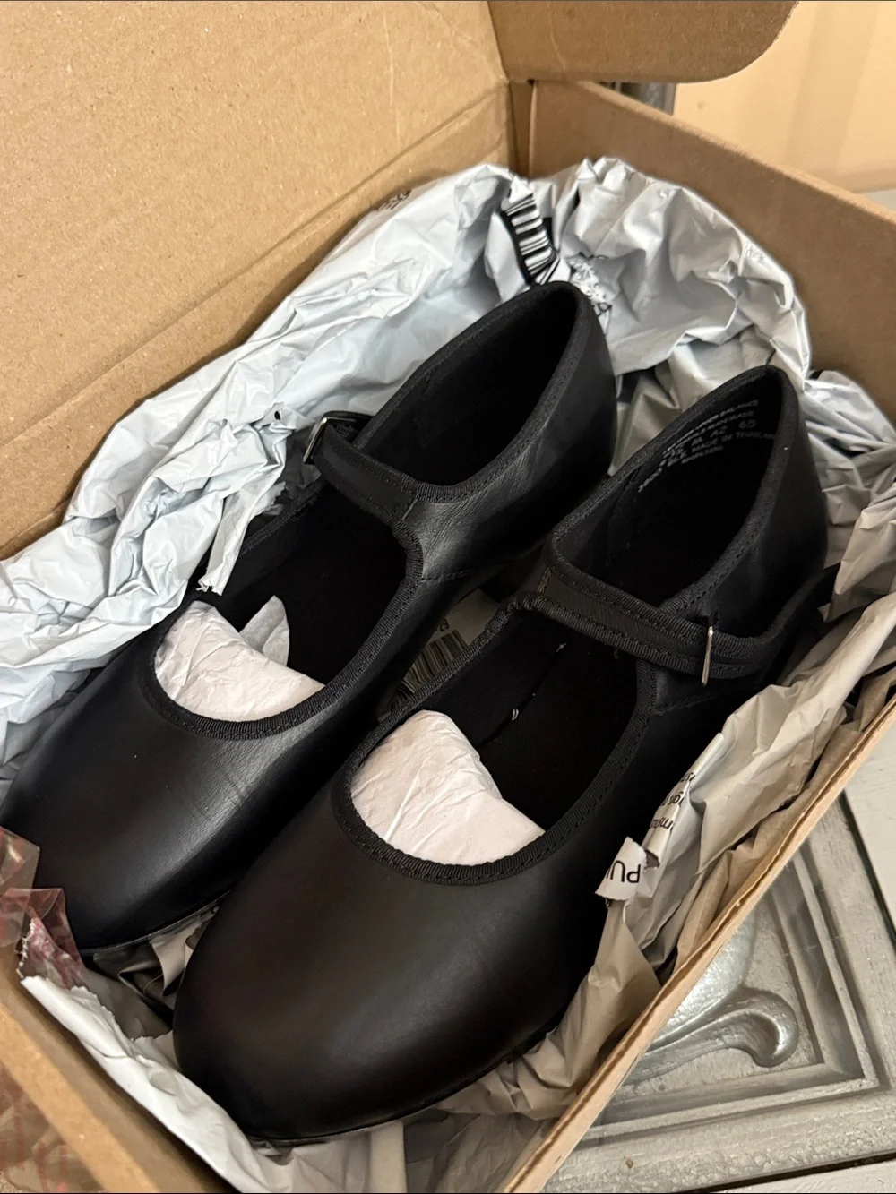 Capezio 9.5 Black Mary Jane Tap Dance Shoe Round Toe Buckle TeleTone